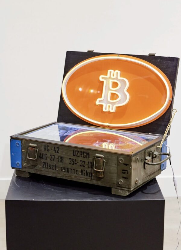 BITCOIN TREASURE BOX